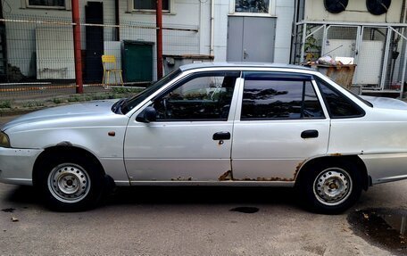 Daewoo Nexia I рестайлинг, 2010 год, 200 000 рублей, 3 фотография