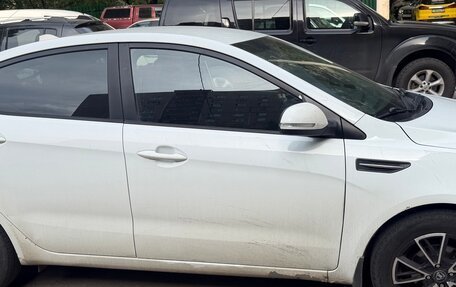 KIA Rio III рестайлинг, 2013 год, 750 000 рублей, 3 фотография