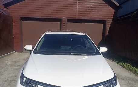 Toyota Corolla, 2022 год, 2 000 000 рублей, 15 фотография