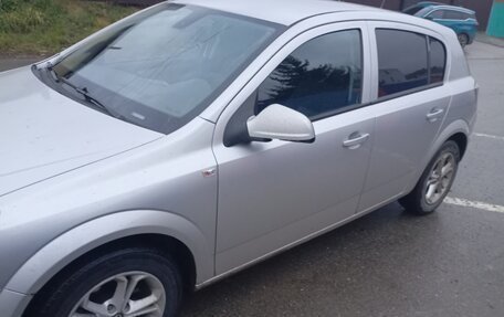Opel Astra H, 2012 год, 560 000 рублей, 3 фотография