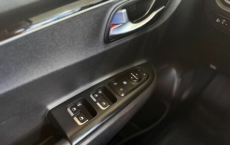 KIA Rio IV, 2019 год, 1 399 000 рублей, 18 фотография