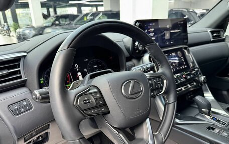 Lexus LX, 2025 год, 19 990 000 рублей, 16 фотография