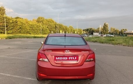 Hyundai Solaris II рестайлинг, 2015 год, 890 000 рублей, 4 фотография
