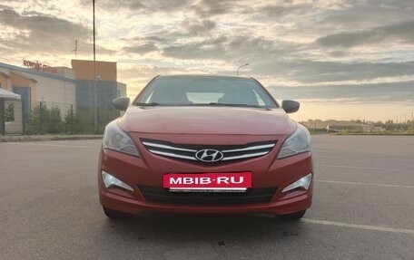 Hyundai Solaris II рестайлинг, 2015 год, 890 000 рублей, 8 фотография