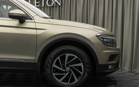 Volkswagen Tiguan II, 2018 год, 2 440 000 рублей, 26 фотография