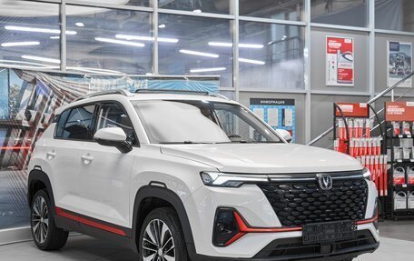Changan CS35 Plus, 2023 год, 1 599 000 рублей, 3 фотография