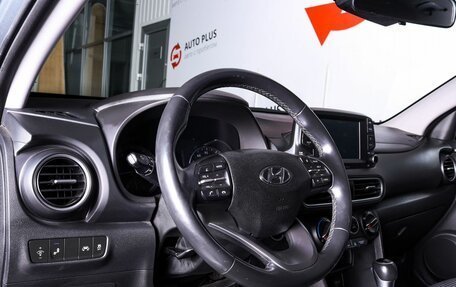 Hyundai Kona I, 2019 год, 1 749 000 рублей, 8 фотография