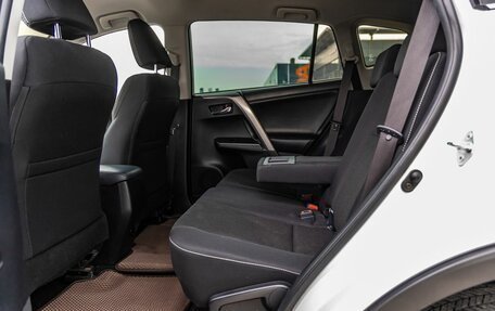 Toyota RAV4, 2019 год, 2 468 000 рублей, 34 фотография