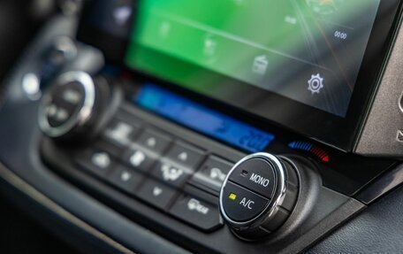 Toyota RAV4, 2019 год, 2 468 000 рублей, 26 фотография