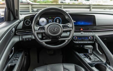 Hyundai Avante, 2022 год, 2 358 000 рублей, 15 фотография