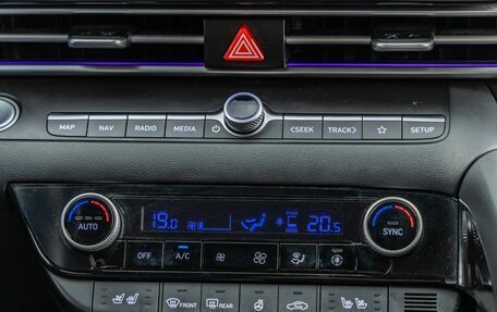 Hyundai Avante, 2022 год, 2 358 000 рублей, 27 фотография
