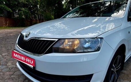 Skoda Rapid I, 2015 год, 1 100 000 рублей, 9 фотография