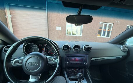 Audi TT, 2008 год, 1 750 000 рублей, 2 фотография