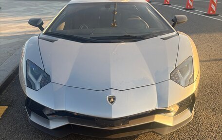 Lamborghini Aventador I рестайлинг, 2020 год, 54 000 000 рублей, 6 фотография