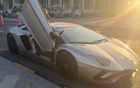 Lamborghini Aventador I рестайлинг, 2020 год, 54 000 000 рублей, 7 фотография
