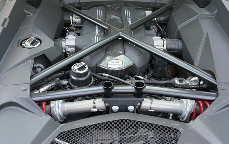 Lamborghini Aventador I рестайлинг, 2020 год, 54 000 000 рублей, 11 фотография
