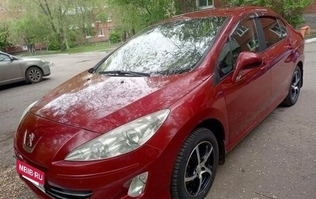 Peugeot 408 I рестайлинг, 2013 год, 670 000 рублей, 2 фотография