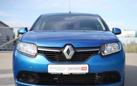 Renault Logan II, 2018 год, 779 000 рублей, 2 фотография