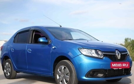 Renault Logan II, 2018 год, 779 000 рублей, 3 фотография