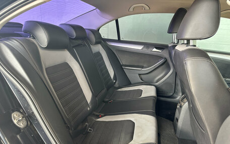 Volkswagen Jetta VI, 2013 год, 970 000 рублей, 12 фотография