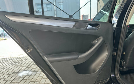 Volkswagen Jetta VI, 2013 год, 970 000 рублей, 19 фотография