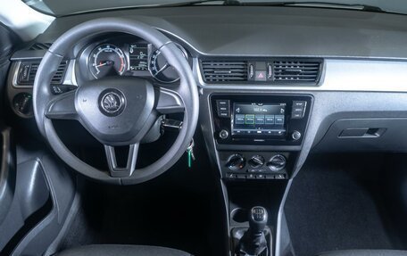 Skoda Rapid I, 2019 год, 1 395 000 рублей, 9 фотография