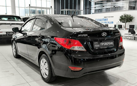 Hyundai Solaris II рестайлинг, 2014 год, 834 000 рублей, 11 фотография