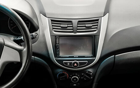 Hyundai Solaris II рестайлинг, 2014 год, 834 000 рублей, 19 фотография