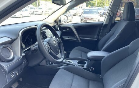 Toyota RAV4, 2017 год, 2 279 500 рублей, 9 фотография
