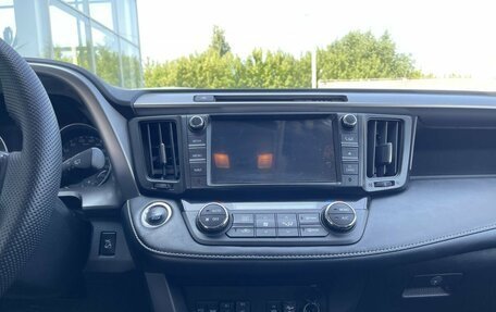 Toyota RAV4, 2017 год, 2 279 500 рублей, 14 фотография