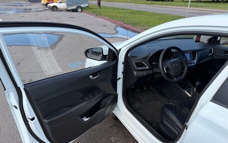 Hyundai Solaris II рестайлинг, 2017 год, 1 050 000 рублей, 8 фотография