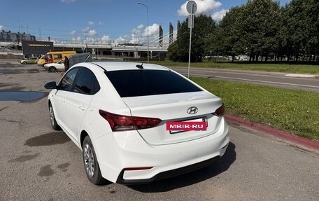 Hyundai Solaris II рестайлинг, 2017 год, 1 050 000 рублей, 4 фотография
