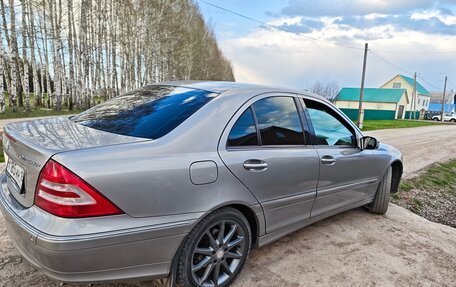 Mercedes-Benz C-Класс, 2006 год, 435 000 рублей, 5 фотография