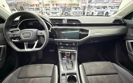Audi Q3, 2022 год, 2 590 000 рублей, 6 фотография