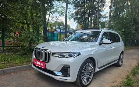 BMW X7, 2021 год, 9 500 000 рублей, 3 фотография