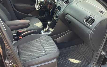 Volkswagen Polo VI (EU Market), 2011 год, 730 000 рублей, 11 фотография