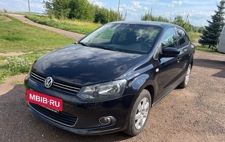 Volkswagen Polo VI (EU Market), 2011 год, 730 000 рублей, 5 фотография