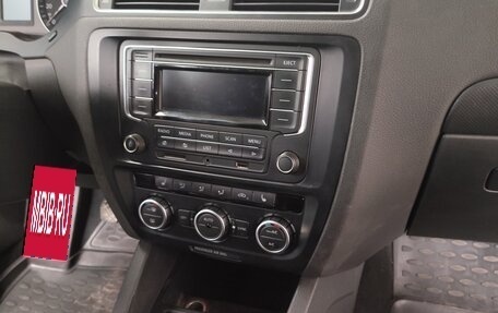 Volkswagen Jetta VI, 2014 год, 1 080 000 рублей, 7 фотография