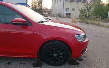 Volkswagen Jetta VI, 2012 год, 725 000 рублей, 3 фотография