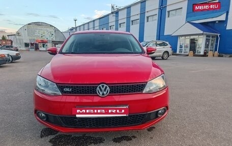 Volkswagen Jetta VI, 2012 год, 725 000 рублей, 2 фотография