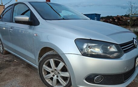Volkswagen Polo VI (EU Market), 2011 год, 500 000 рублей, 3 фотография