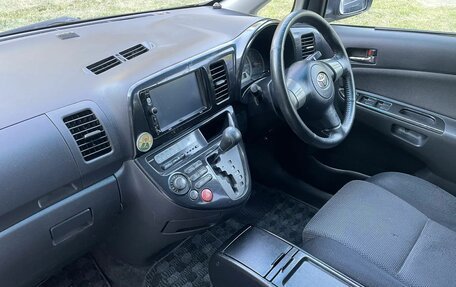 Toyota Wish II, 2003 год, 699 000 рублей, 19 фотография