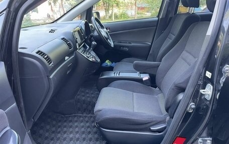 Toyota Wish II, 2003 год, 699 000 рублей, 16 фотография