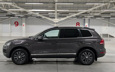 Volkswagen Touareg III, 2010 год, 1 999 000 рублей, 8 фотография