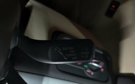 Volkswagen Touareg III, 2010 год, 1 999 000 рублей, 22 фотография
