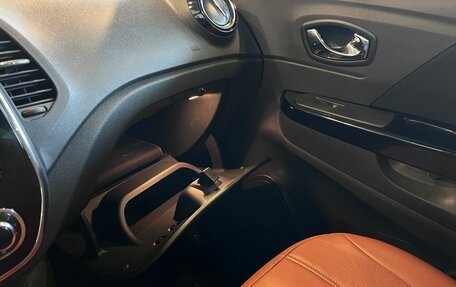 Renault Kaptur I рестайлинг, 2016 год, 1 490 000 рублей, 28 фотография