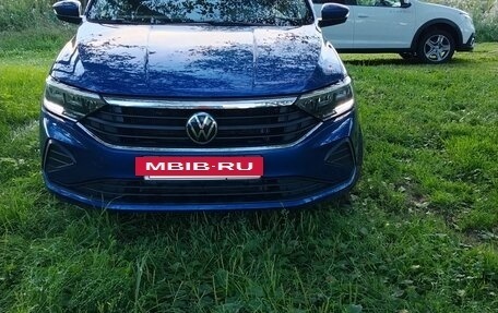 Volkswagen Polo VI (EU Market), 2021 год, 1 500 000 рублей, 24 фотография