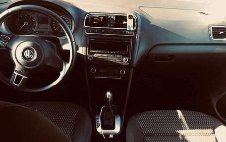 Volkswagen Polo VI (EU Market), 2011 год, 650 000 рублей, 4 фотография
