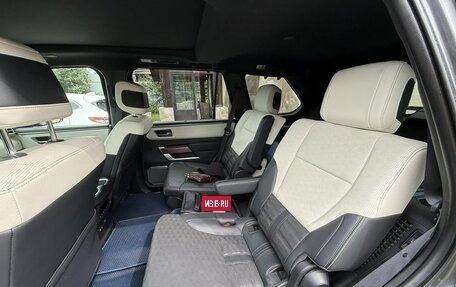 Toyota Sequoia, 2023 год, 10 500 000 рублей, 8 фотография