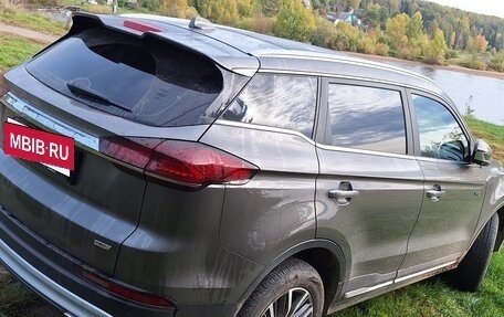 Geely Atlas, 2024 год, 2 300 000 рублей, 6 фотография